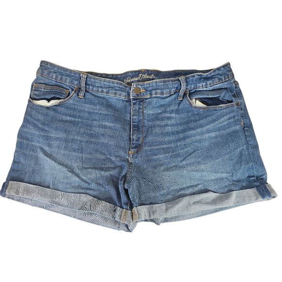 Universal Thread Size 22W Blue Denim Stretch Shorts - Picture 1 of 6